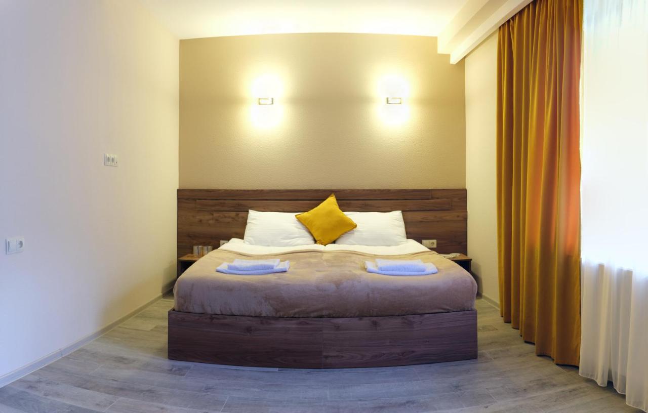 Hotel Axien Kazbegi Экстерьер фото