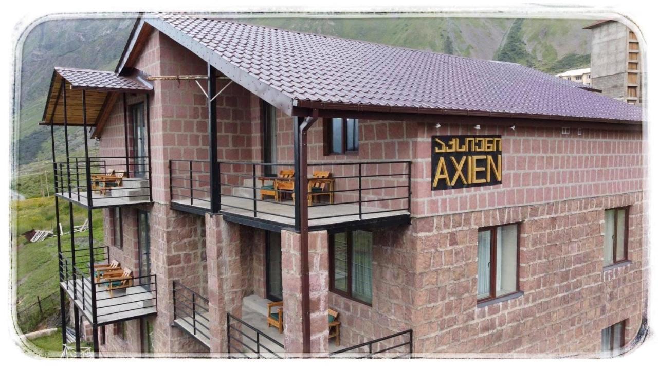 Hotel Axien Kazbegi Экстерьер фото